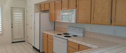 7331 S Jentilly Ln Tempe, AZ 85283 photo 3