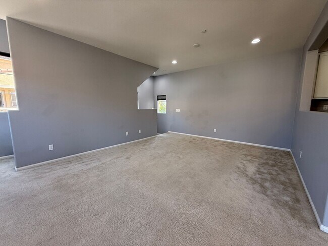 1615 Osprey Ave Chula Vista, CA 91913 photo 3