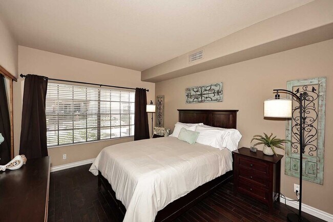 10019 E Mountain View Rd Scottsdale, AZ 85258 photo 5