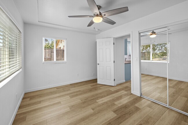 5677 Dorothy Way San Diego, CA 92115 photo 3
