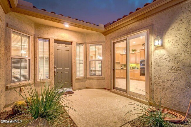 28573 N 128th Dr Peoria, AZ 85383 photo 3