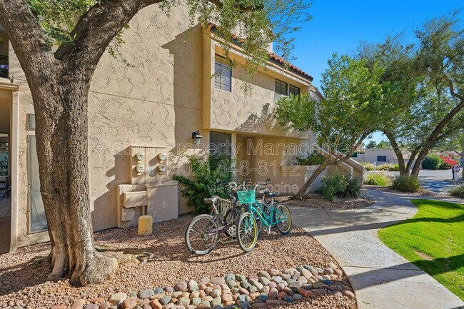 9707 E Mountain View Rd Scottsdale, AZ 85258 photo 3