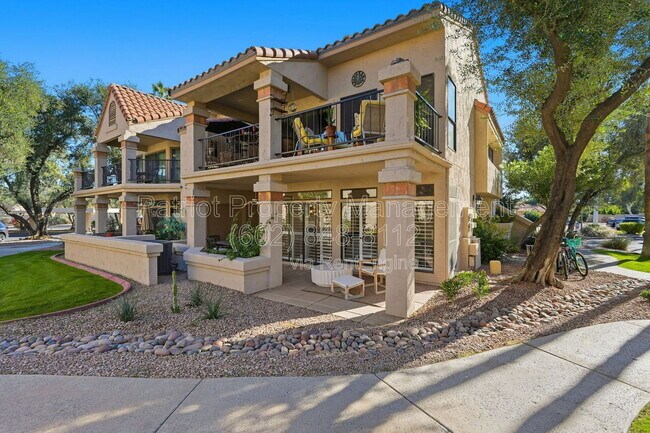 9707 E Mountain View Rd Scottsdale, AZ 85258 photo 2