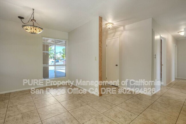 727 Melrose Pl Vista, CA 92083 photo 4