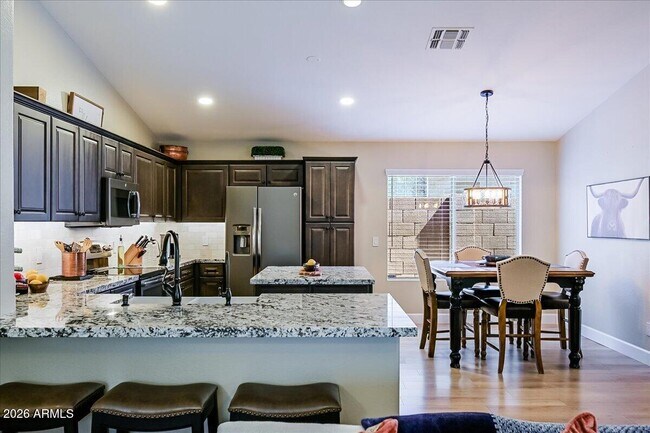 21215 N 92nd Ln Peoria, AZ 85382 photo 4