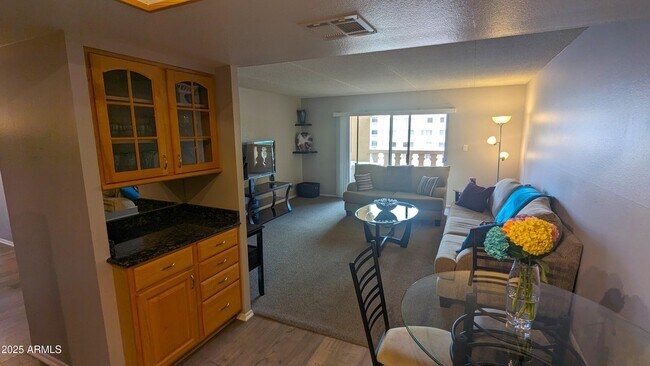 7910 E Camelback Rd Scottsdale, AZ 85251 photo 4