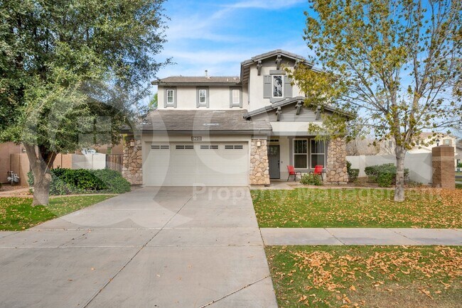 4294 E Cullumber Ct Gilbert, AZ 85234 photo 2