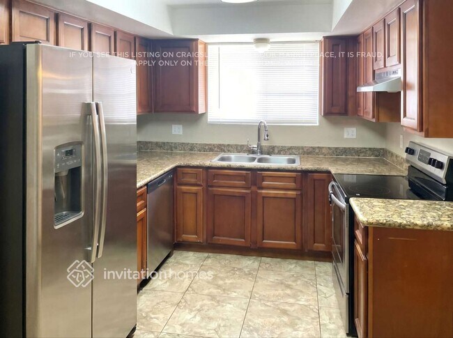 700 E Quail Ave Apache Junction, AZ 85119 photo 4