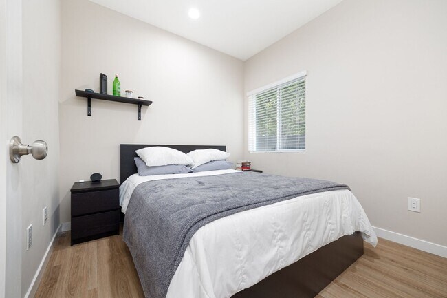 5359 Redding Rd San Diego, CA 92115 photo 4