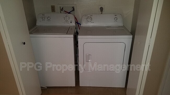 6104 W Townley Ave Glendale, AZ 85302 photo 5