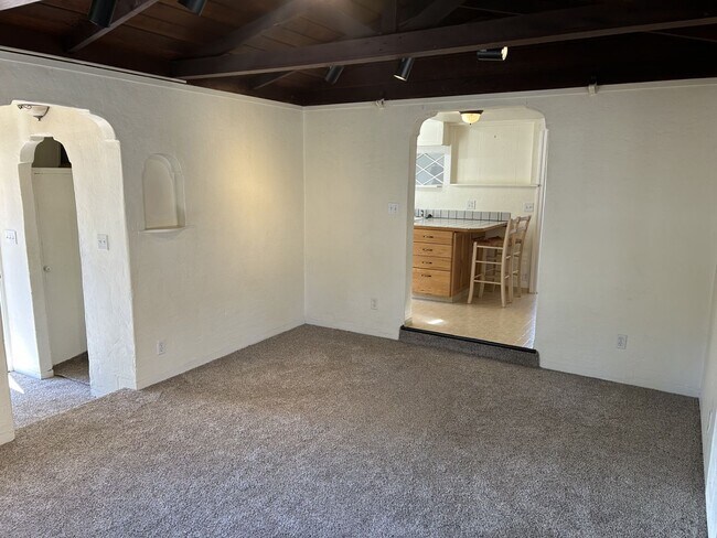 153 Park St San Rafael, CA 94901 photo 4