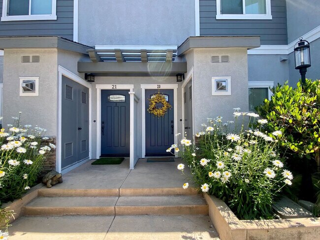 The Nines Townhomes photo 4