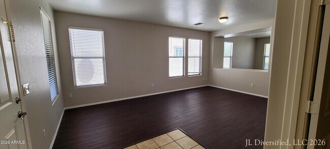 6895 S Amethyst Dr Chandler, AZ 85249 photo 3