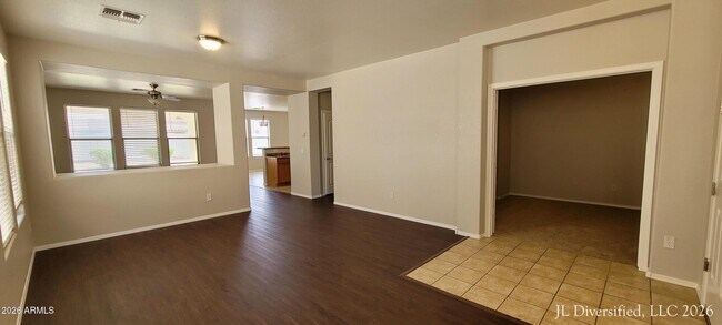 6895 S Amethyst Dr Chandler, AZ 85249 photo 4