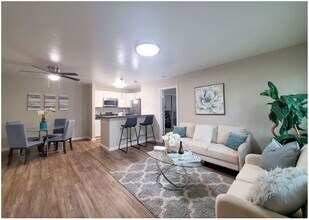 2/2 144 floor plan