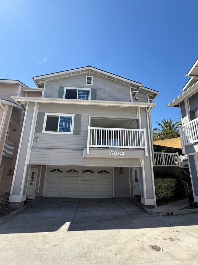 5084 Guava Ave La Mesa, CA 91942