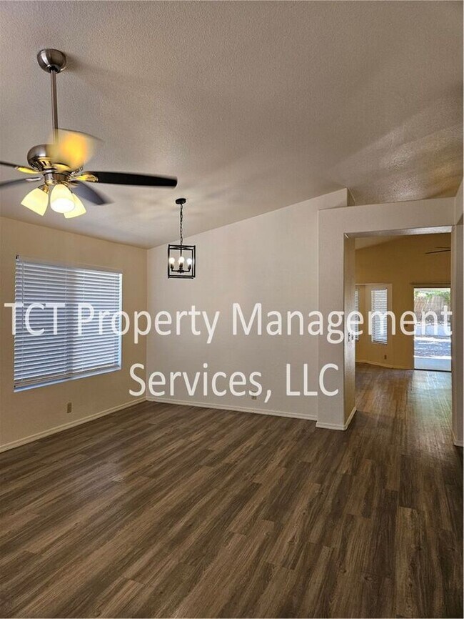6464 E Russell St Mesa, AZ 85215 photo 3