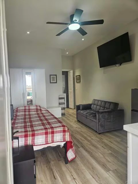 3361 McGraw St San Diego, CA 92117 photo 4