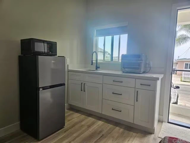 3361 McGraw St San Diego, CA 92117 photo 5