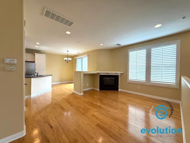 810 Harbor Cliff Way Oceanside, CA 92054 photo 2