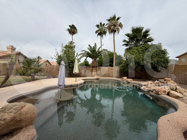 5184 W Geronimo St Chandler, AZ 85226 photo 5