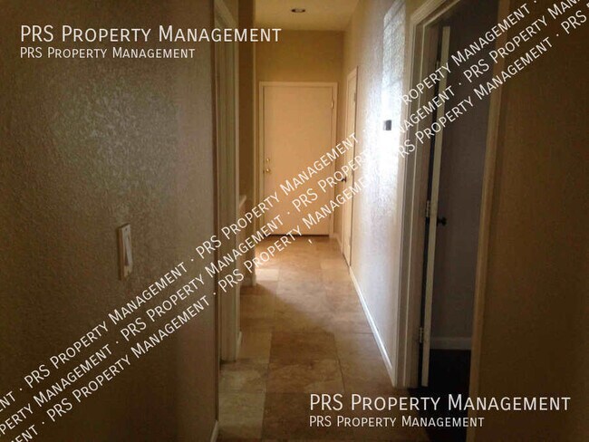 629 S Oak St Gilbert, AZ 85233 photo 5