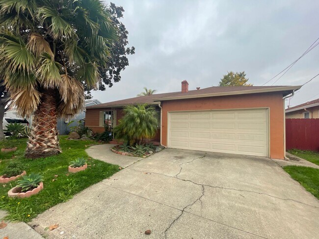 20861 Times Ave Hayward, CA 94541 photo 4