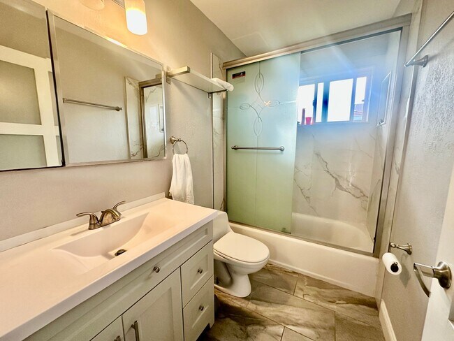 1357 Phelps Ave San Jose, CA 95117 photo 5