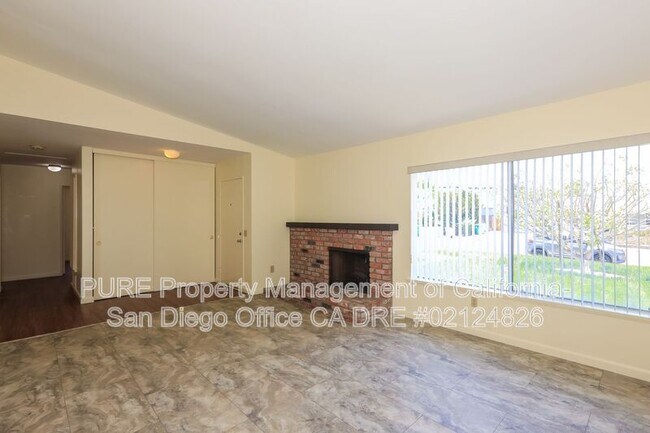 6386 Amberly St San Diego, CA 92120 photo 5