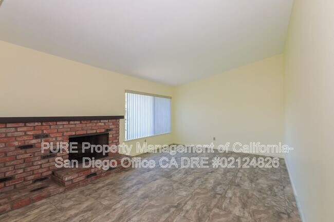 6386 Amberly St San Diego, CA 92120 photo 4