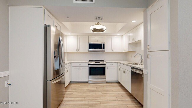 4200 N Miller Rd Scottsdale, AZ 85251 photo 3