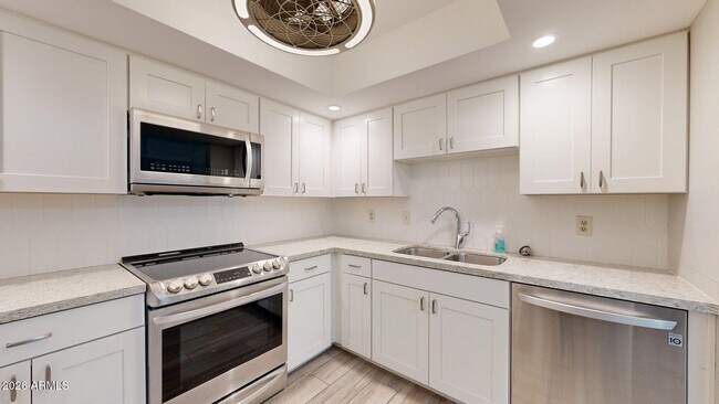 4200 N Miller Rd Scottsdale, AZ 85251 photo 4