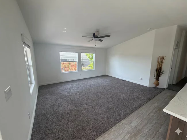 15420 Olde Hwy 80 El Cajon, CA 92021 photo 4
