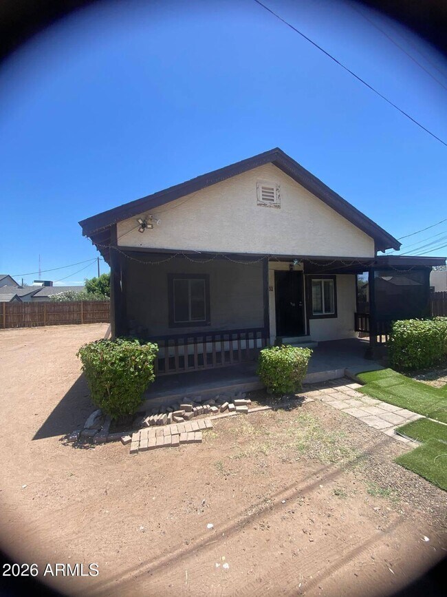 3432 E Cambridge Ave Phoenix, AZ 85008 photo 3