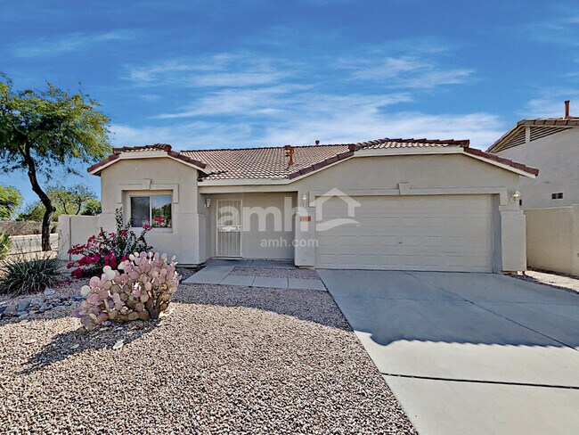 30300 N Royal Oak Way photo 2