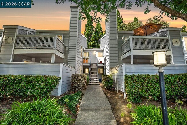 332 Eastridge Dr San Ramon, CA 94582 photo 2