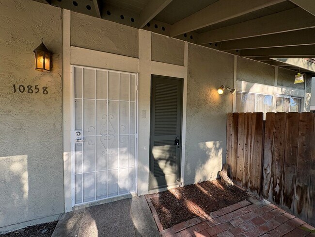 10858 Tierrasanta Blvd San Diego, CA 92124 photo 3