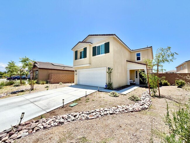 30607 Cyclone Ave Winchester, CA 92569 photo 3