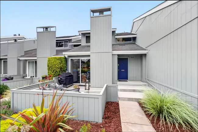 3BR/3BA Condo on Via Tornasol · Aptos