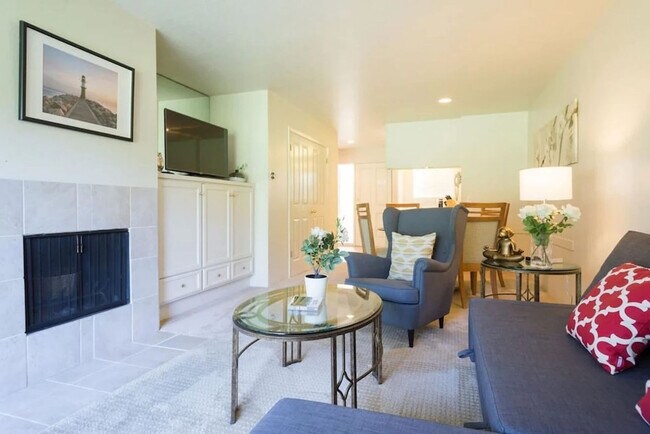 668 Cottage Dr Napa, CA 94558 photo 3