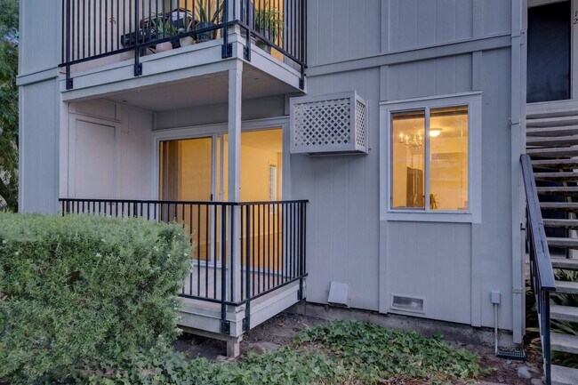 1598 Sunnyvale Ave Walnut Creek, CA 94597 photo 3
