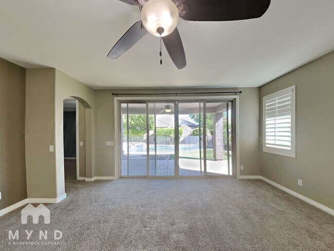 264 E Mead Dr Chandler, AZ 85249 photo 5