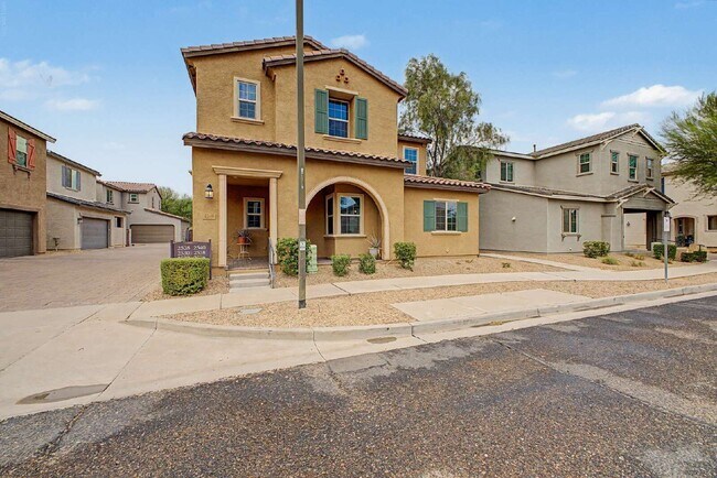 2540 N 149th Ave Goodyear, AZ 85395 photo 3