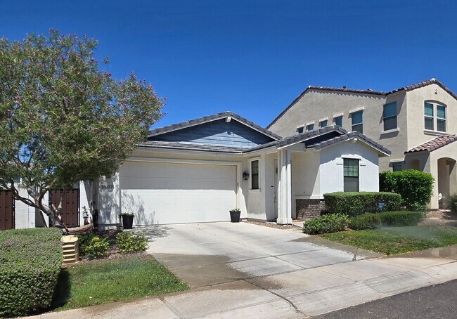 35117 N Lead Way San Tan Valley, AZ 85142 photo 2