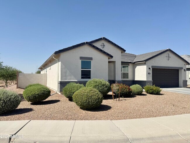 1090 W Beacon Dr Casa Grande, AZ 85122 photo 2