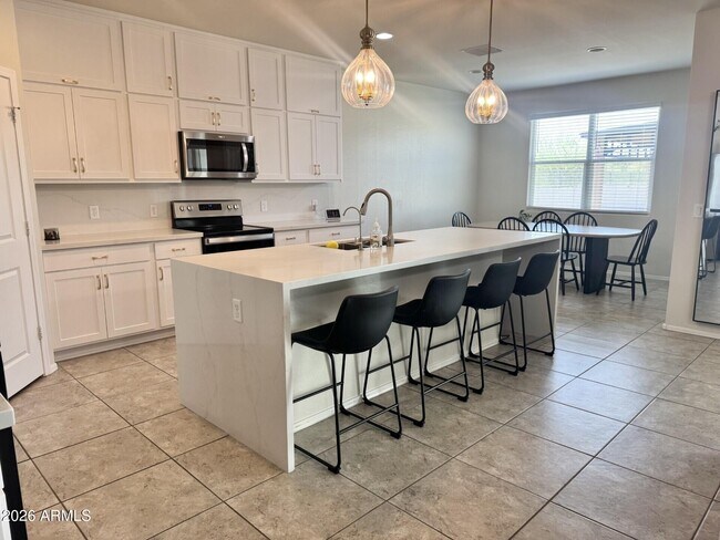 1090 W Beacon Dr Casa Grande, AZ 85122 photo 5