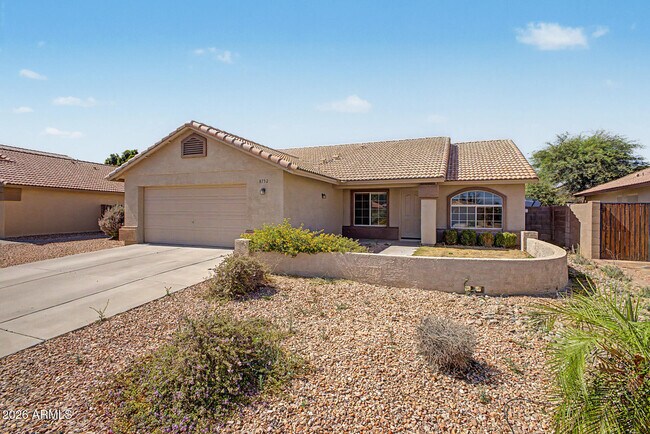8752 W Melinda Ln Peoria, AZ 85382 photo 3