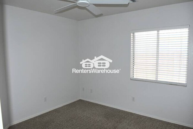 15338 W Banff Ln Surprise, AZ 85379 photo 4