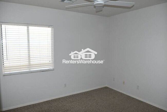 15338 W Banff Ln Surprise, AZ 85379 photo 3