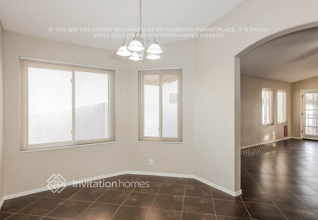 15306 N 85th Dr Peoria, AZ 85381 photo 5